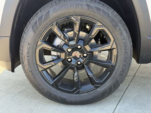 New 2026 GMC Terrain Elevation w/ Elevation Premium Package FWD image 9