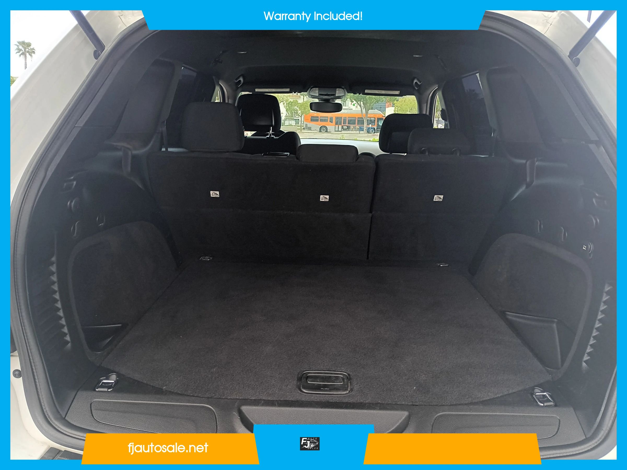 Used 2017 Jeep Grand Cherokee Laredo RWD image 10