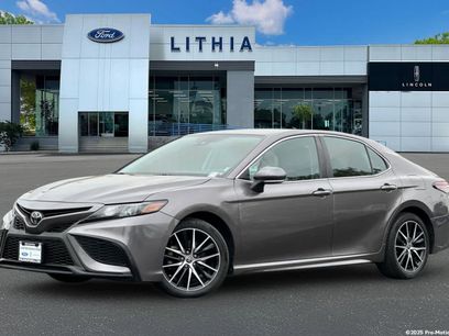 Used 2022 Toyota Camry SE