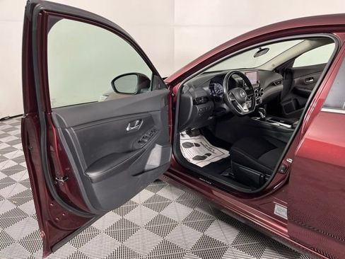 Used 2022 Nissan Sentra SV w/ Trunk Package FWD image 17