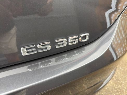 Used 2025 Lexus ES 350 w/ Premium Package FWD image 23
