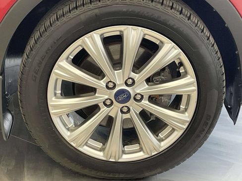 Used 2017 Ford Escape Titanium AWD/4WD image 14
