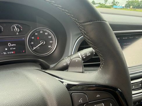 Used 2023 Buick Enclave Essence w/ Experience Buick Package AWD/4WD image 34