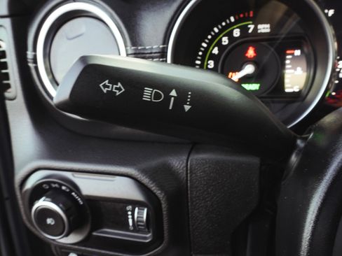 Used 2023 Jeep Wrangler Unlimited Sahara w/ Cold Weather Group image 21