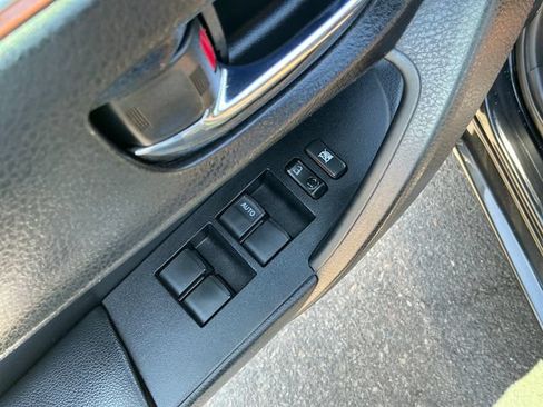 Used 2014 Toyota Corolla S w/ Driver Convenience Package FWD image 11
