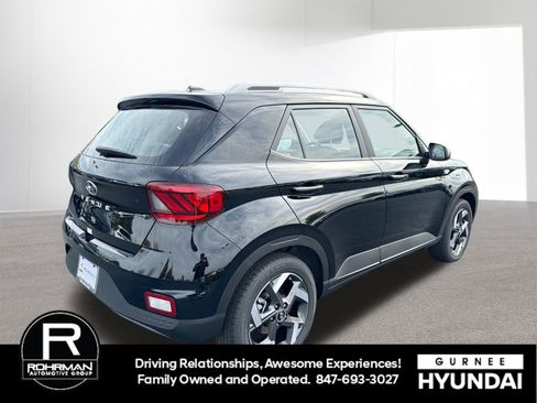 New 2026 Hyundai Venue SEL image 9