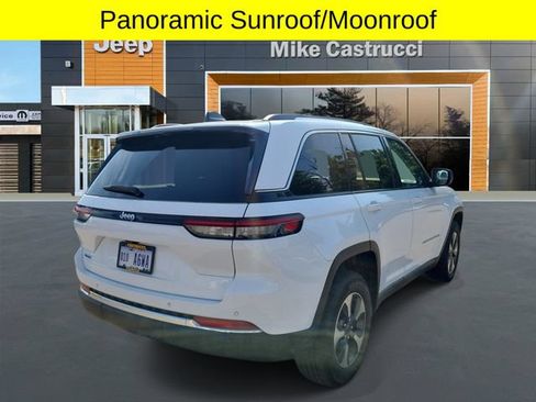 Used 2023 Jeep Grand Cherokee 4WD 4xe image 4