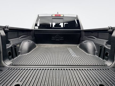 Used 2021 RAM 1500 Laramie AWD/4WD image 21