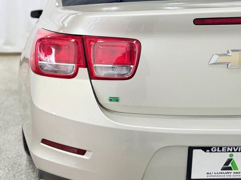 Used 2014 Chevrolet Malibu LT image 34