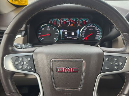 Used 2020 GMC Yukon SLT w/ Open Road Package AWD/4WD image 19