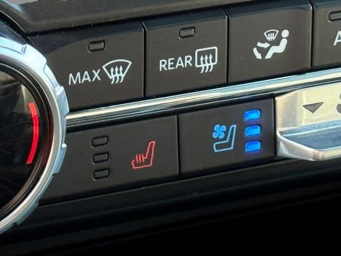 Used 2023 Ford F150 Lariat w/ Equipment Group 502A High AWD/4WD image 25