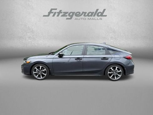 Used 2025 Honda Civic Sport Touring image 4