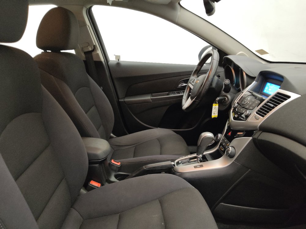 Used 2014 Chevrolet Cruze LT FWD image 21