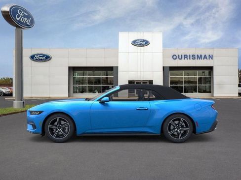 New 2025 Ford Mustang Convertible image 4
