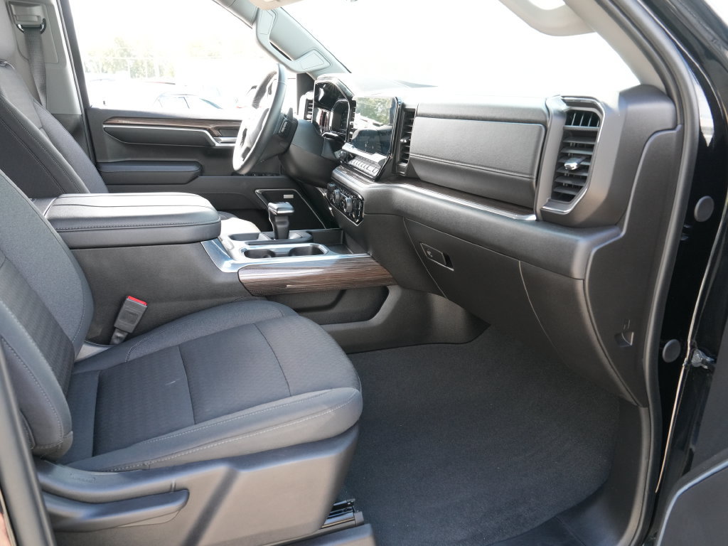 Used 2024 Chevrolet Silverado 1500 RST w/ Convenience Package II AWD/4WD image 21