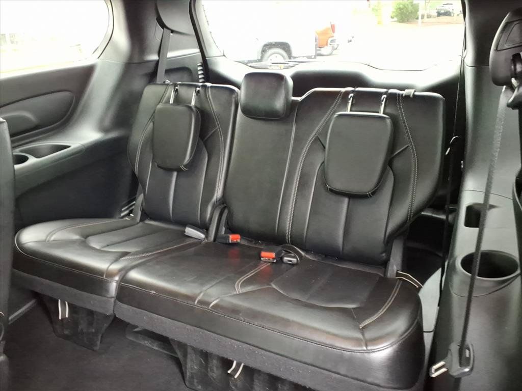 Used 2025 Chrysler Pacifica Select FWD image 28