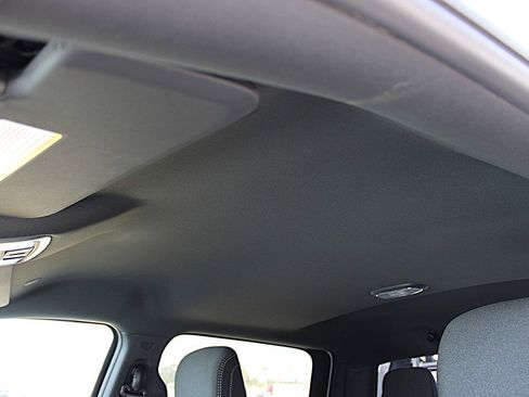 Used 2023 RAM 3500 Tradesman w/ Chrome Appearance Group image 17