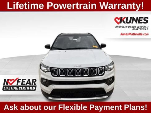 Used 2026 Jeep Compass Limited AWD/4WD image 4