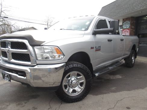 Used 2016 RAM 2500 Tradesman w/ Chrome Appearance Group image 26