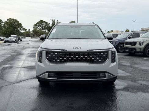 New 2026 Kia Carnival SX w/ SX Dark Edition Package FWD image 9