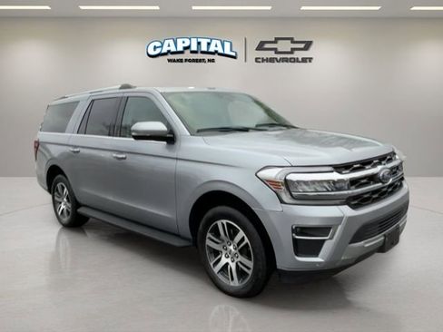 Used 2024 Ford Expedition Max Limited image 7