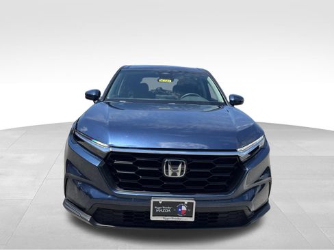 Used 2025 Honda CR-V LX image 2