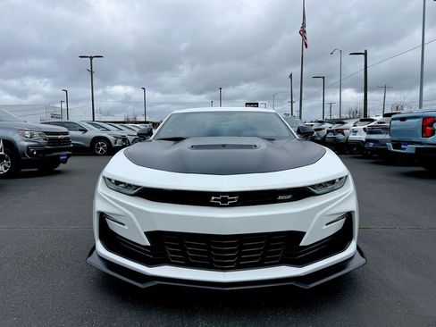 Used 2020 Chevrolet Camaro SS image 25