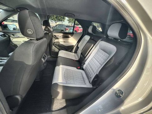Used 2024 Chevrolet Equinox LS w/ LS Convenience Package FWD image 24