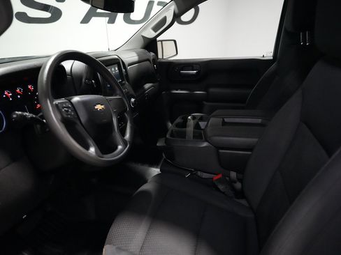 Used 2022 Chevrolet Silverado 1500 W/T w/ WT Convenience Package image 9