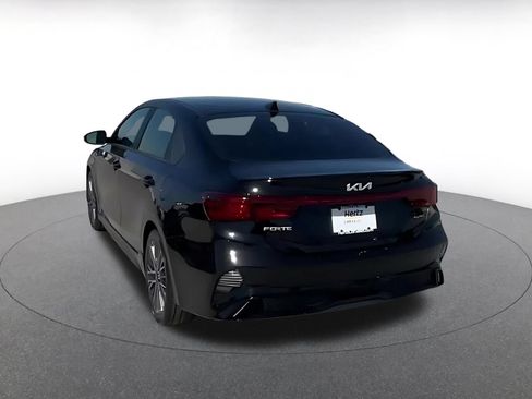Used 2023 Kia Forte GT-Line FWD image 9