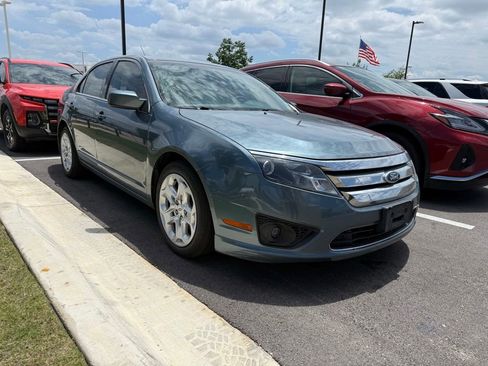 Used 2011 Ford Fusion SE w/ 202A Rapid Spec Order Code FWD image 3