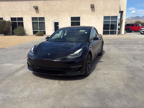 Used 2019 Tesla Model 3 Standard Range Plus RWD image 3