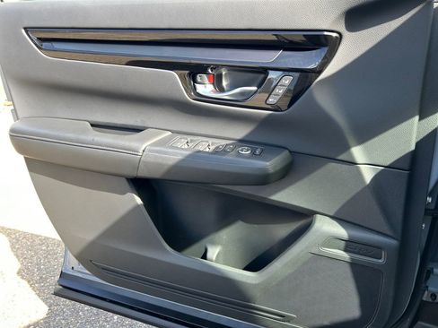 Used 2025 Honda CR-V EX-L image 22