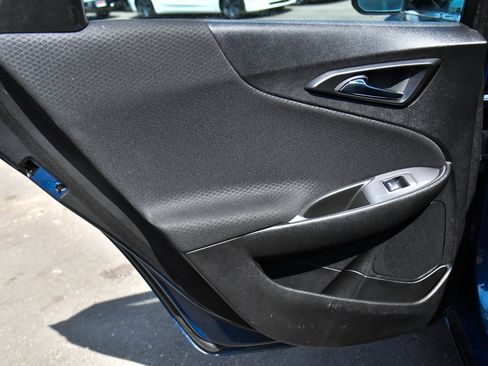 Used 2024 Chevrolet Malibu LT FWD image 33