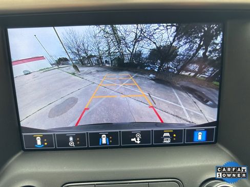 Used 2022 GMC Acadia Denali w/ Denali Ultimate Package image 23