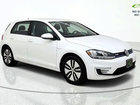 Used 2019 Volkswagen e-Golf SE w/ Driver Assistance Package FWD image 1