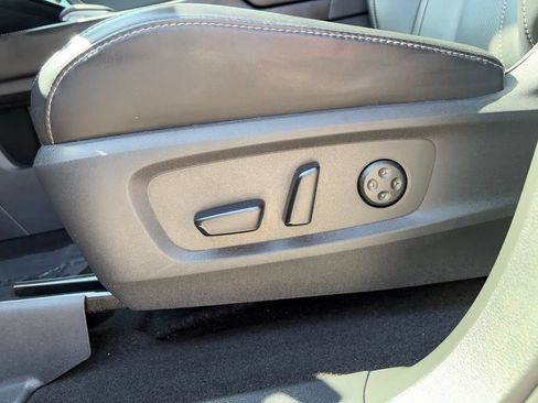 Used 2024 INFINITI QX60 Luxe w/ Vision Package FWD image 21