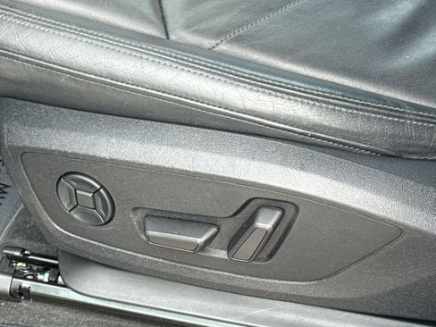 Used 2020 Audi Q3 2.0T Premium image 23