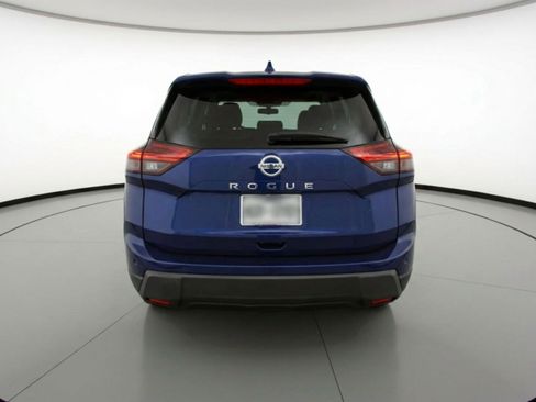 Used 2025 Nissan Rogue SV image 7