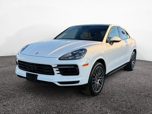 Used 2021 Porsche Cayenne Coupe AWD/4WD image 1