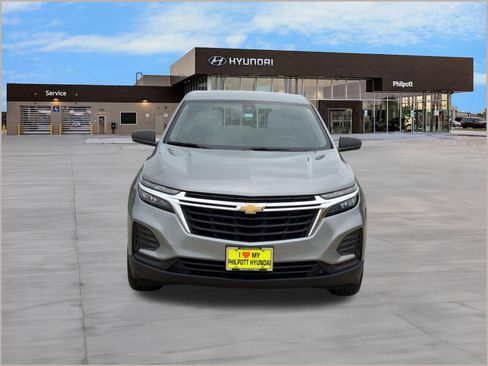 Used 2024 Chevrolet Equinox LS w/ LS Convenience Package FWD image 6