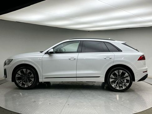 Used 2026 Audi Q8 Premium Plus AWD/4WD image 10