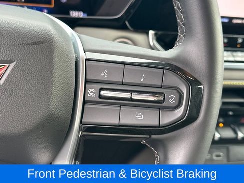 Used 2024 Chevrolet Colorado ZR2 w/ Technology Package image 21