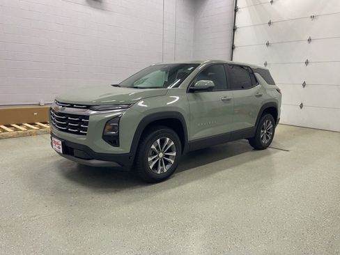 New 2026 Chevrolet Equinox LT w/ Safety and Technology Package image 7