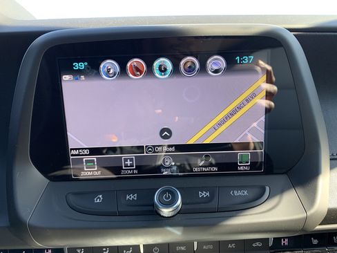 Used 2018 Chevrolet Camaro LT image 24