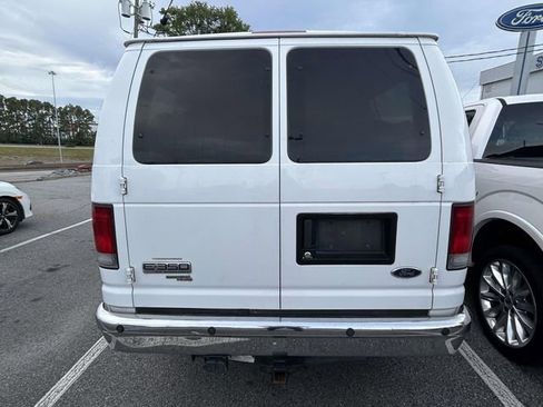 Used 2008 Ford E-350 and Econoline 350 XLT RWD image 7