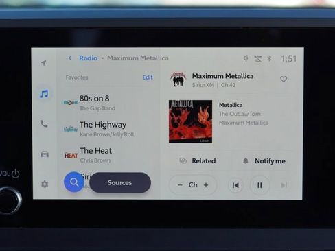 Certified 2025 Toyota 4Runner TRD Off-Road image 30