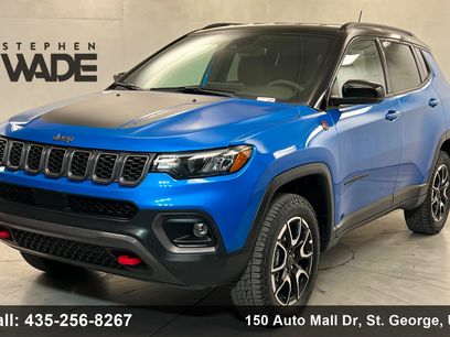 Used 2025 Jeep Compass Trailhawk
