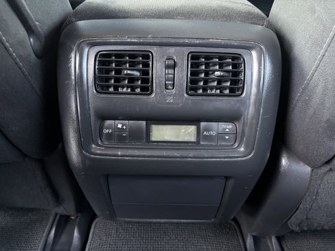 Used 2015 Nissan Pathfinder SV w/ Trailer Tow Package image 37