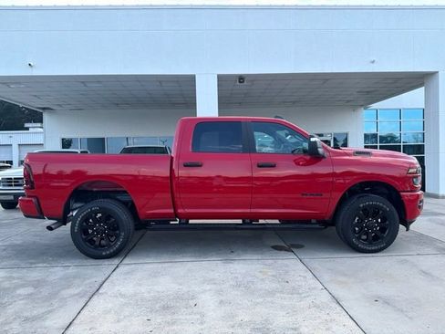 Used 2026 RAM 2500 Big Horn AWD/4WD image 8
